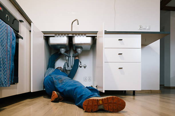 Professional Drain Cleaning technician working in Rohnert Park, CA